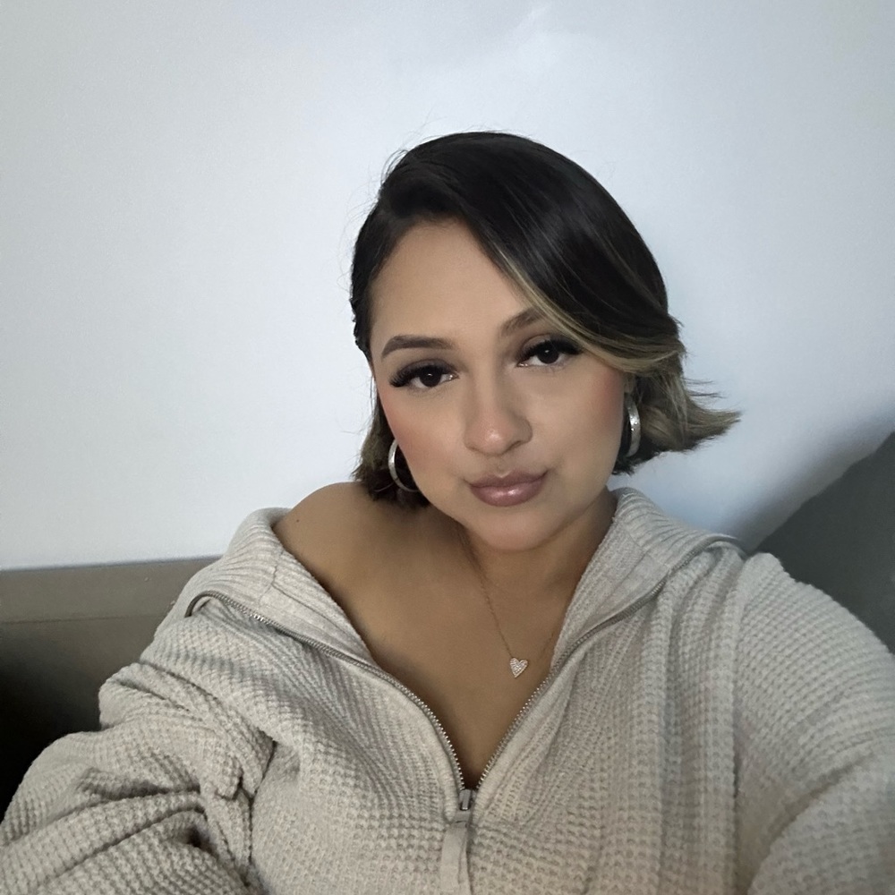 Meet your Posher, Araceli